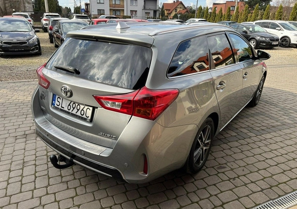 Toyota Auris cena 47900 przebieg: 105000, rok produkcji 2014 z Gniewkowo małe 277